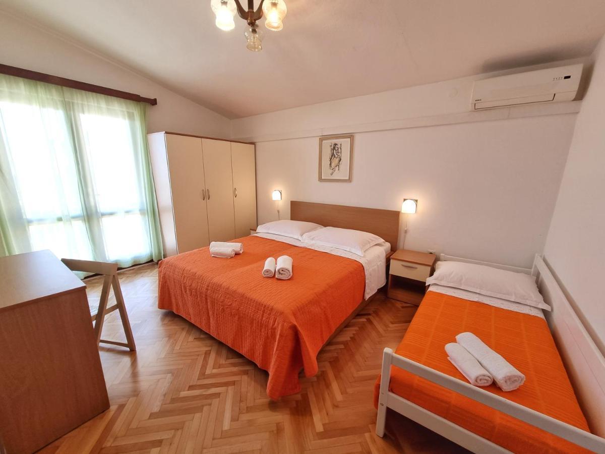 Apartmani Dalija Тучепи Екстер'єр фото