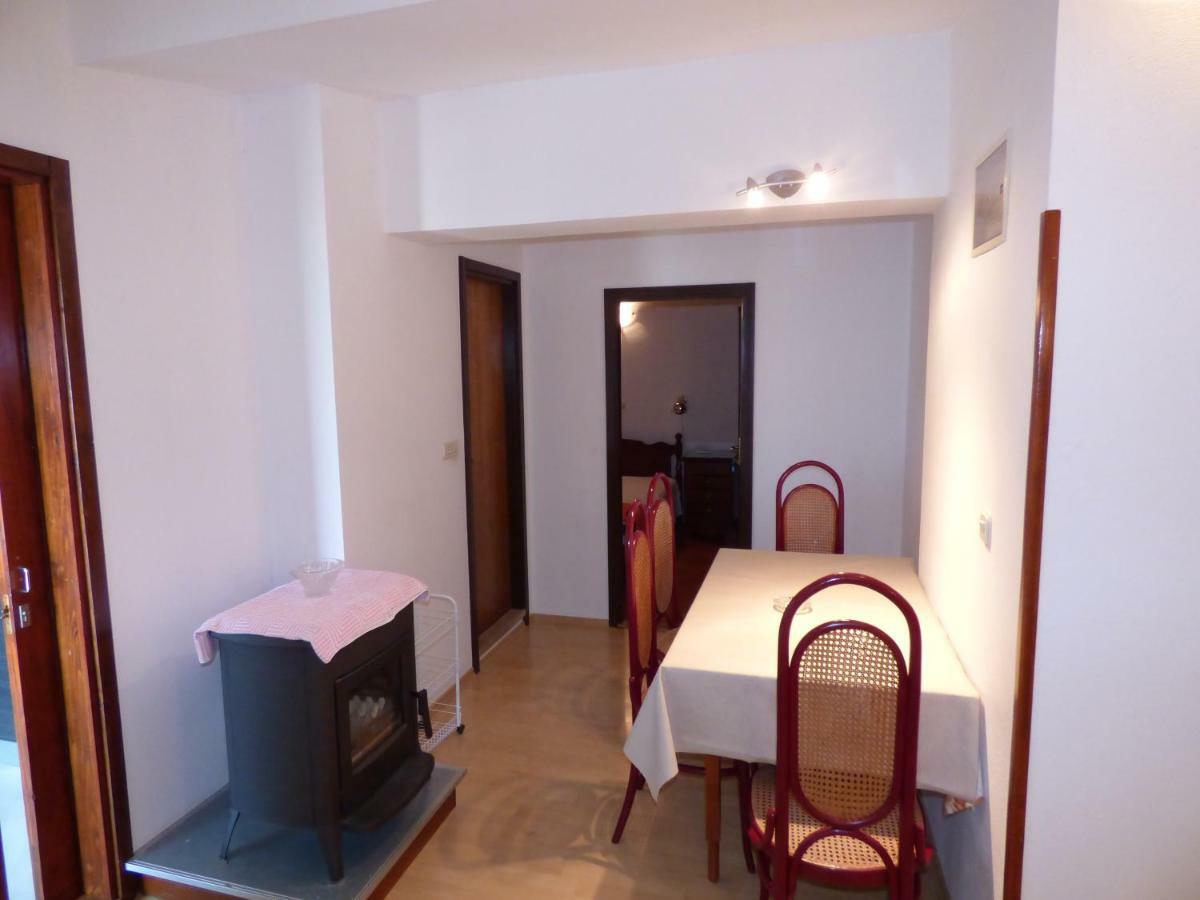 Apartmani Dalija Тучепи Екстер'єр фото